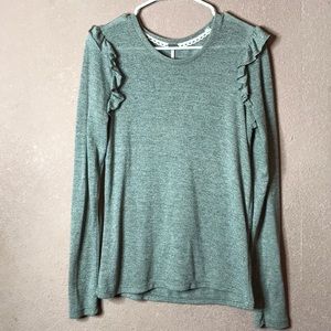 Grey long sleeve shirt